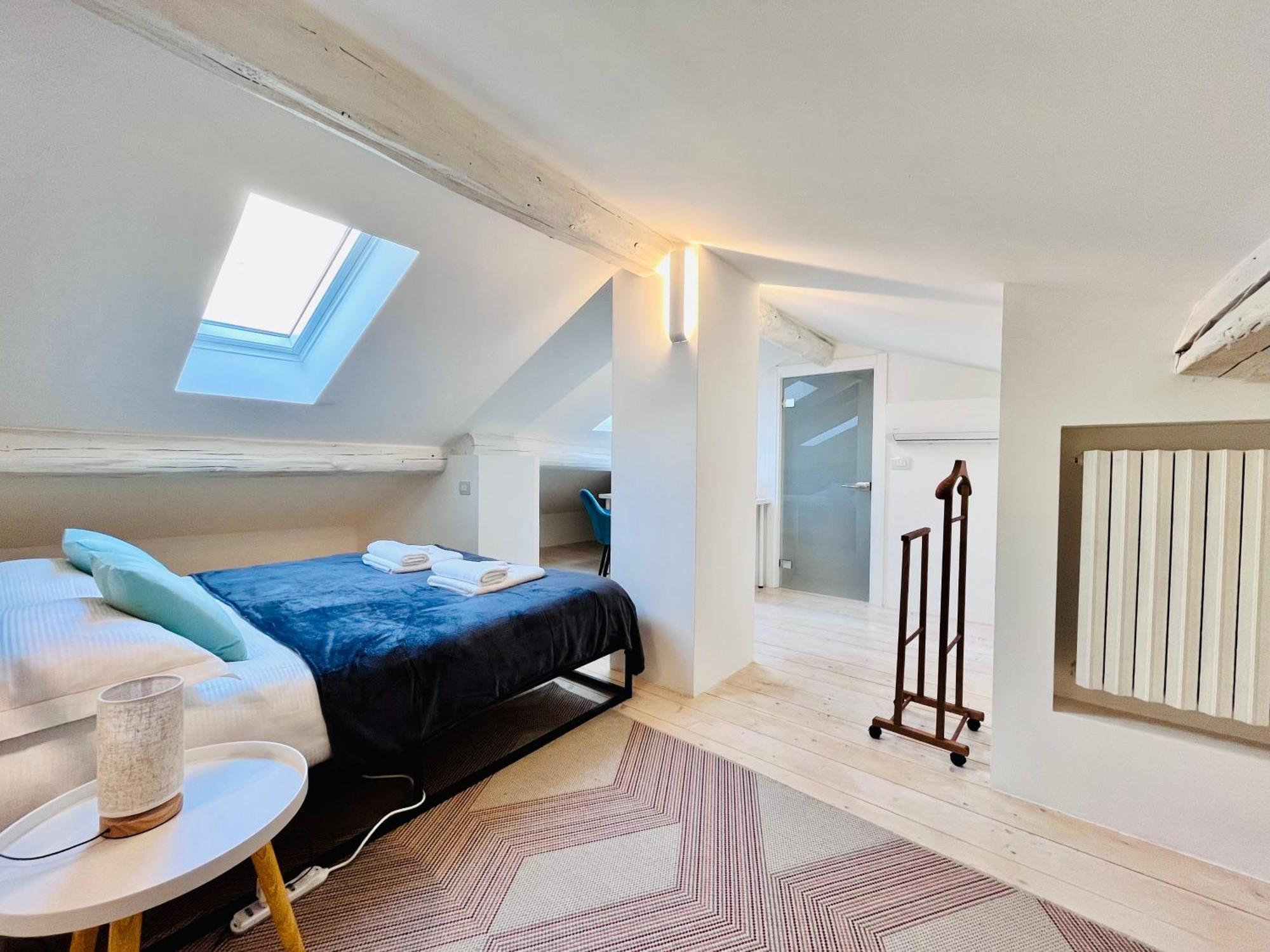 מילאנו Riverside Loft Navigli - Spacious Two-Bedroom Apartment מראה חיצוני תמונה