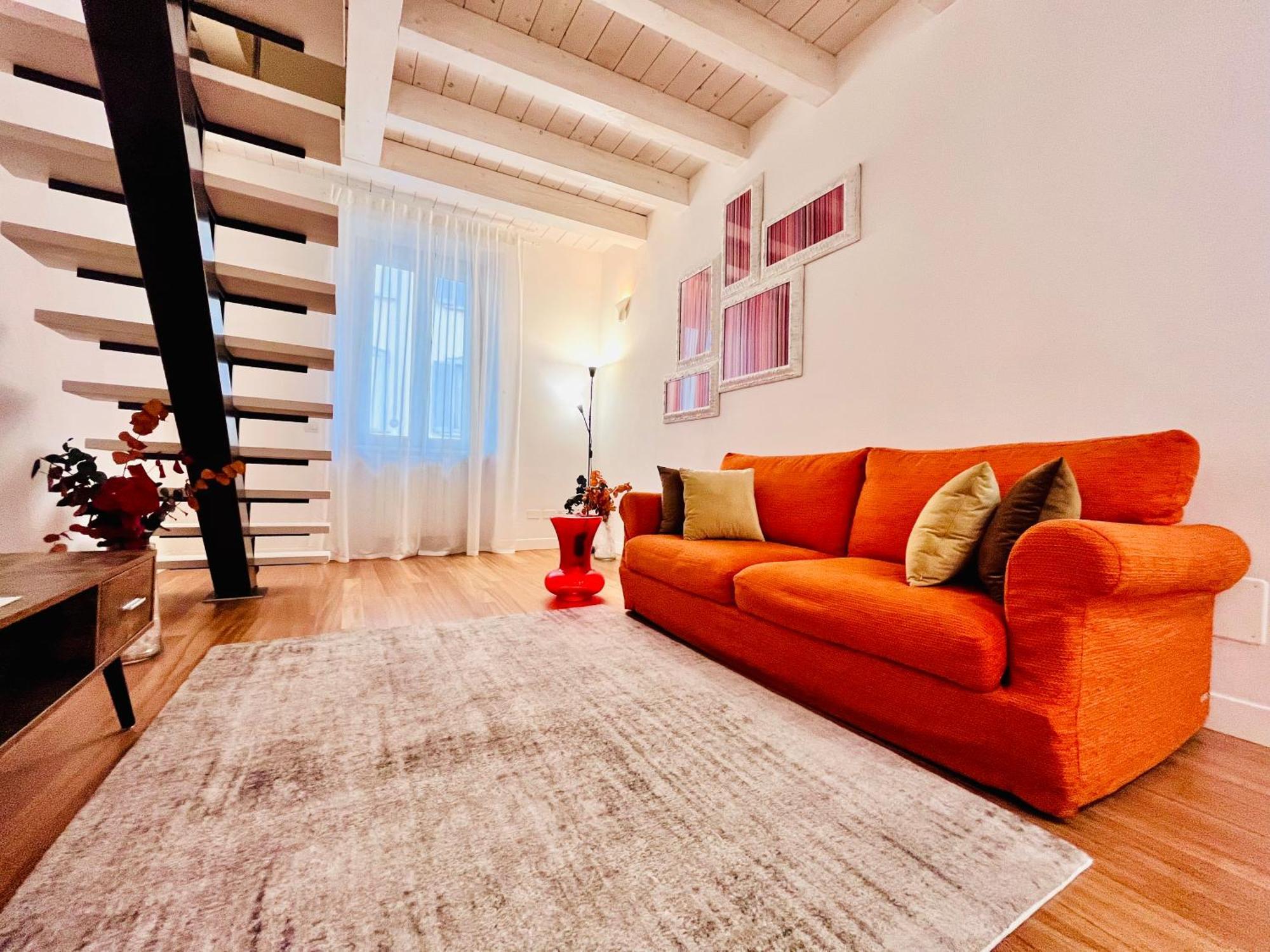 מילאנו Riverside Loft Navigli - Spacious Two-Bedroom Apartment מראה חיצוני תמונה
