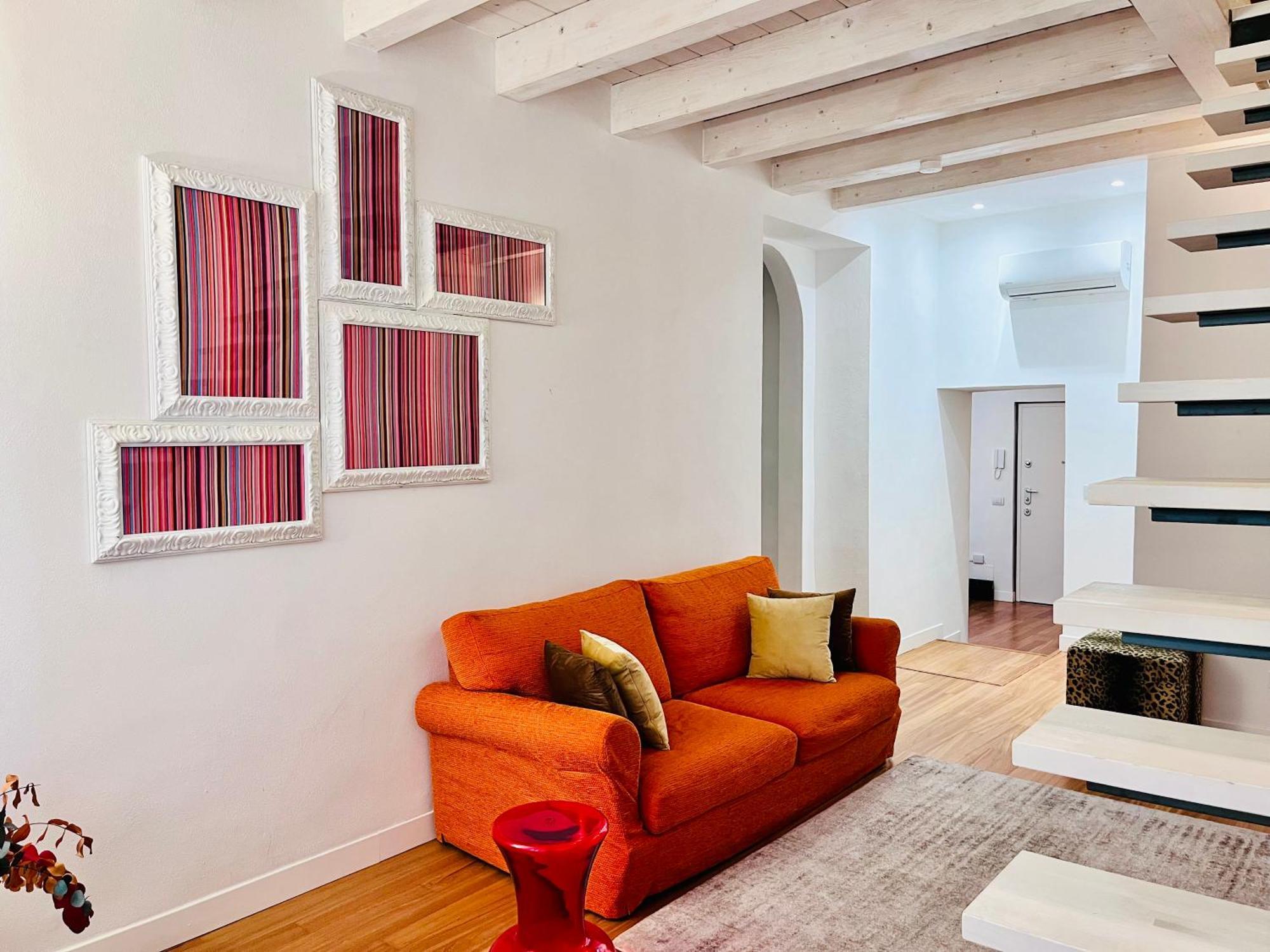 מילאנו Riverside Loft Navigli - Spacious Two-Bedroom Apartment מראה חיצוני תמונה