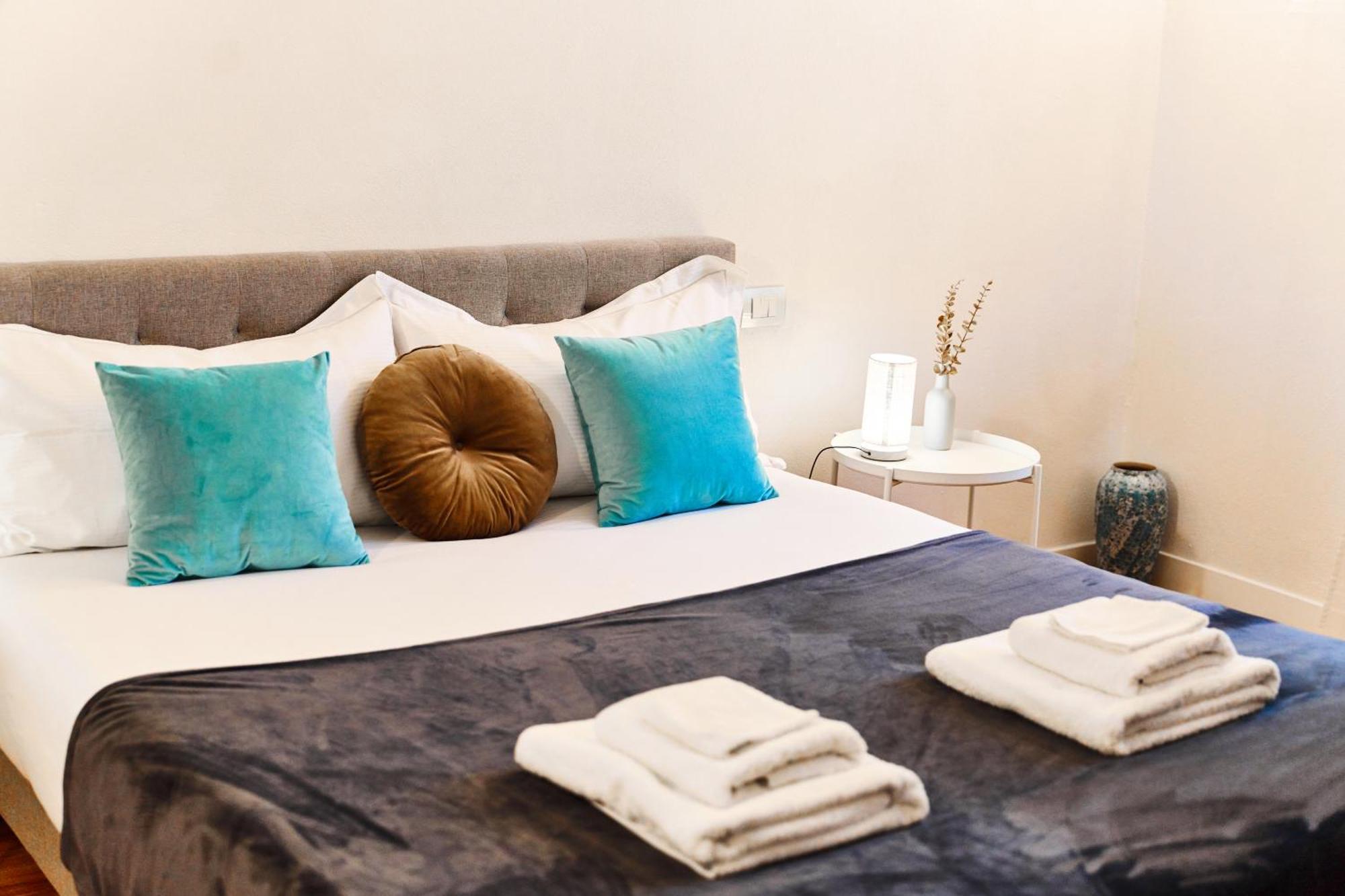 מילאנו Riverside Loft Navigli - Spacious Two-Bedroom Apartment מראה חיצוני תמונה
