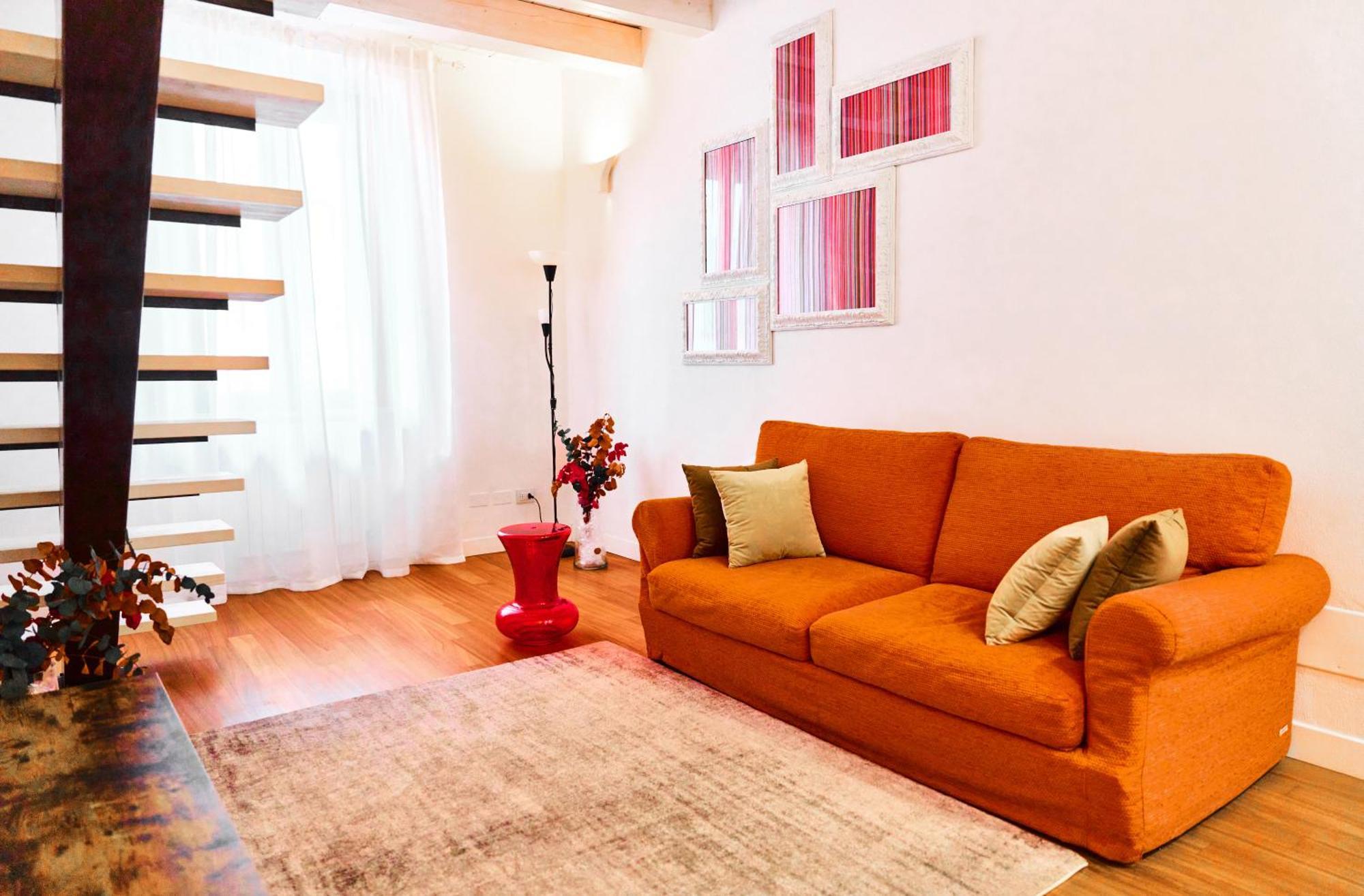 מילאנו Riverside Loft Navigli - Spacious Two-Bedroom Apartment מראה חיצוני תמונה