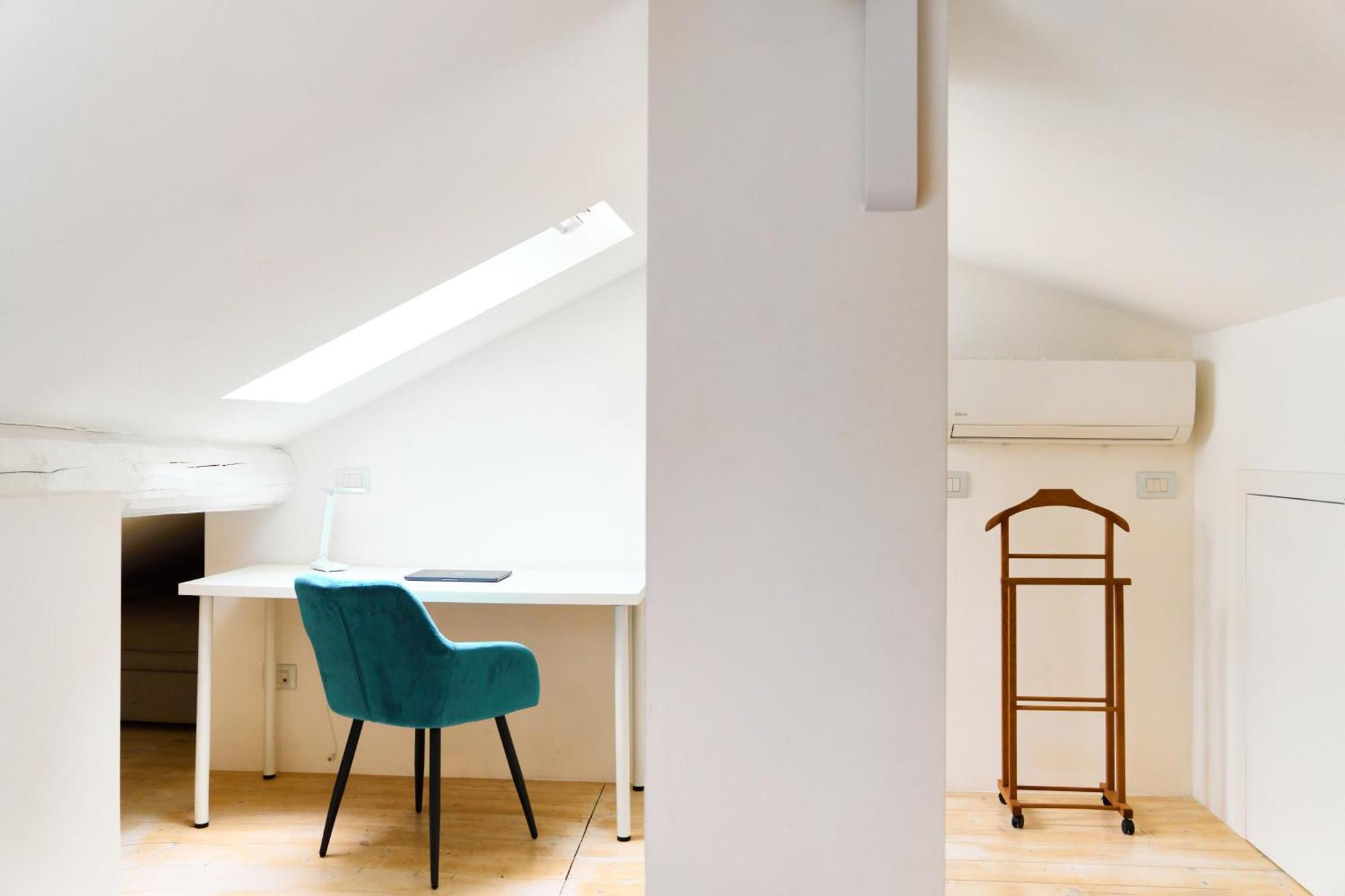 מילאנו Riverside Loft Navigli - Spacious Two-Bedroom Apartment מראה חיצוני תמונה
